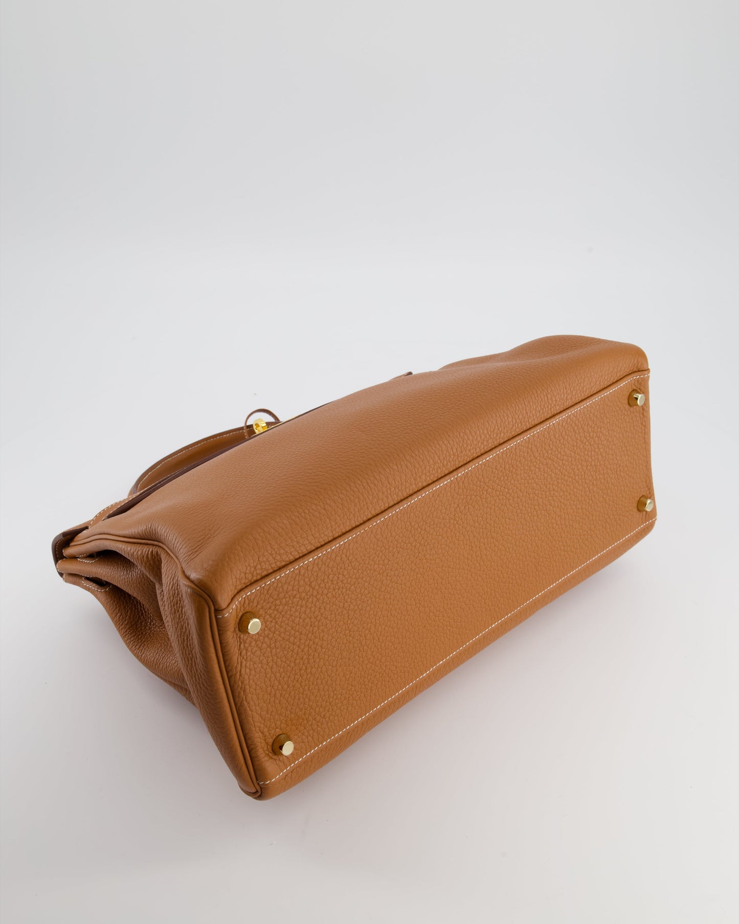 *RARE* Herm�s Kelly 35 Retourne Bag in Gold Togo Leather with Gold Hardware