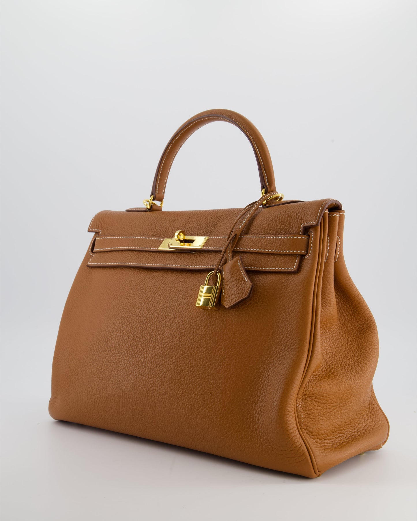 *RARE* Herm�s Kelly 35 Retourne Bag in Gold Togo Leather with Gold Hardware