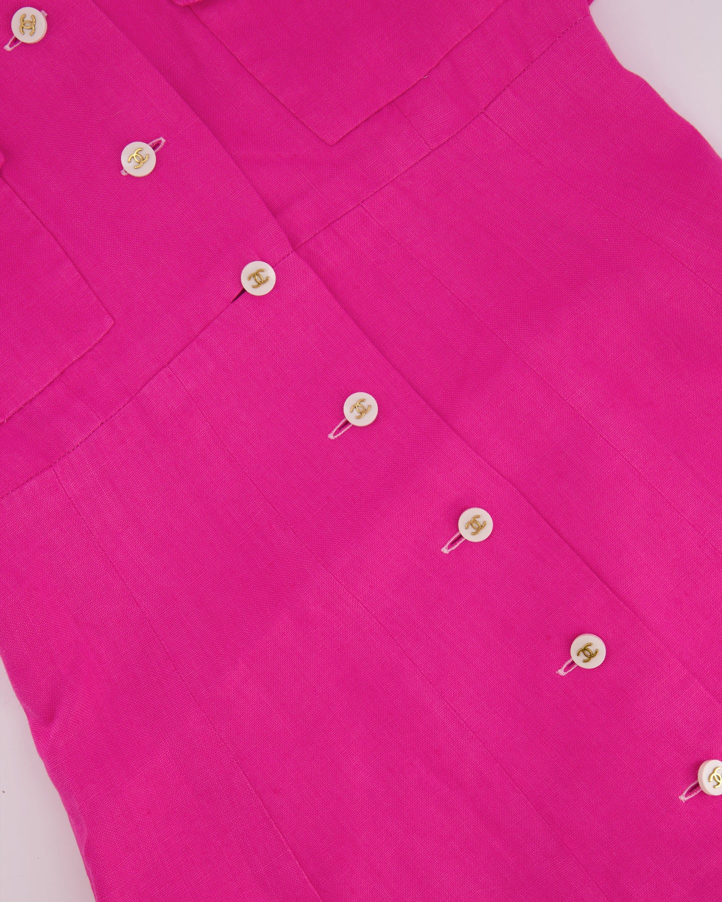 Chanel 95/P   Barbie Pink Linen Mini Dress and Cropped Jacket Set with Gold CC Logo Buttons Size FR 38 (UK 10)