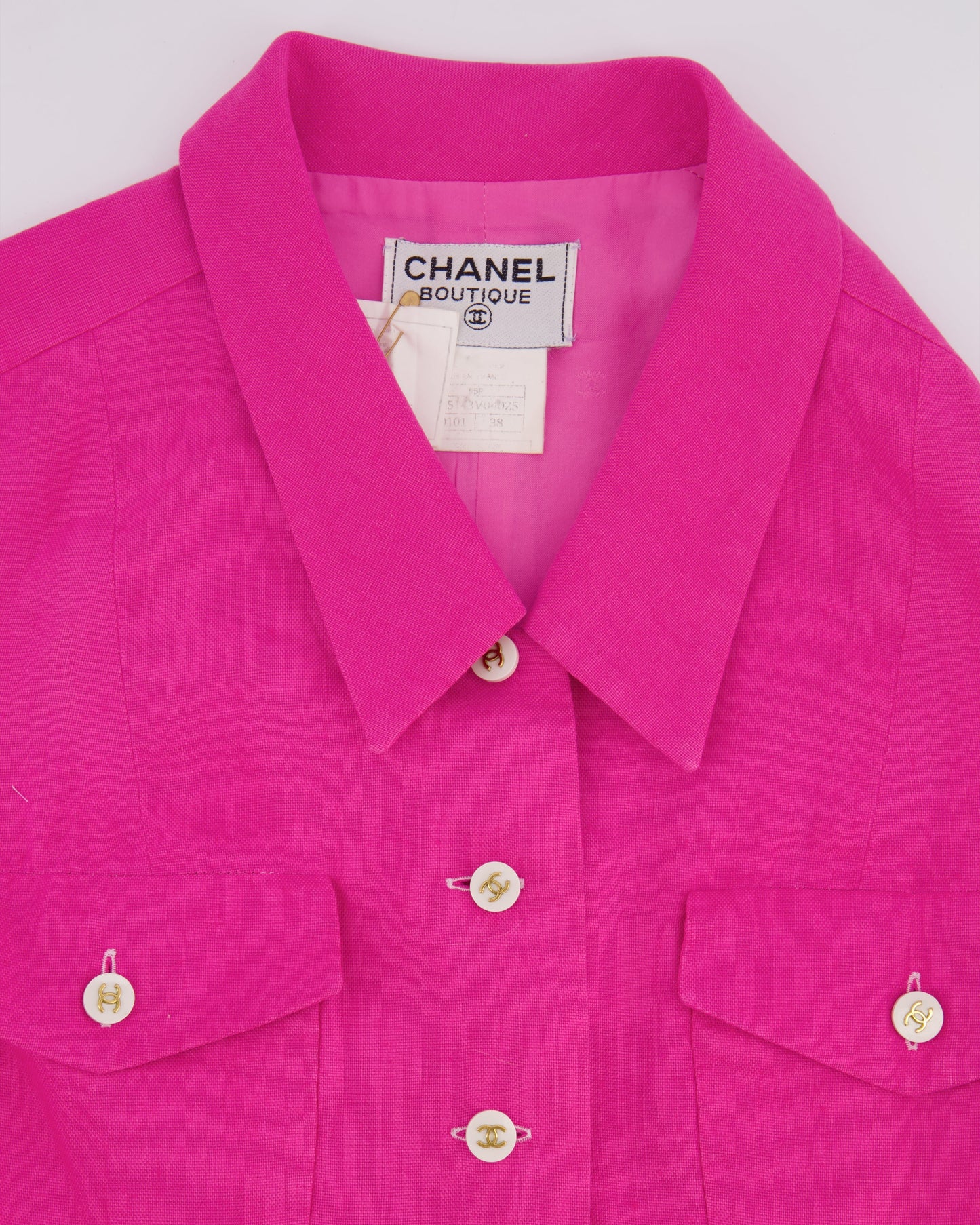 Chanel 95/P   Barbie Pink Linen Mini Dress and Cropped Jacket Set with Gold CC Logo Buttons Size FR 38 (UK 10)