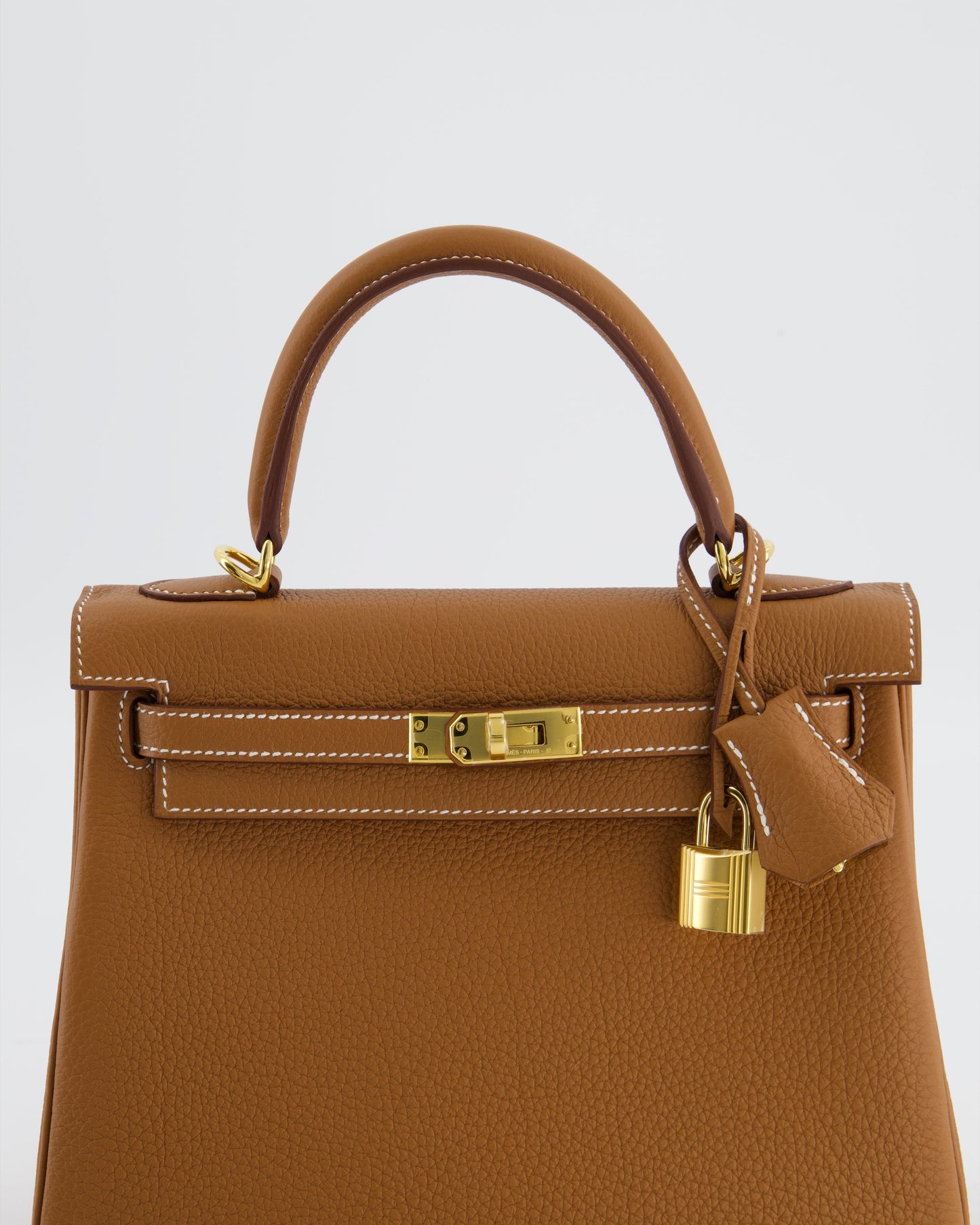 Herm�s Kelly 25 Retourne Bag in Gold Togo Leather with Gold Hardware