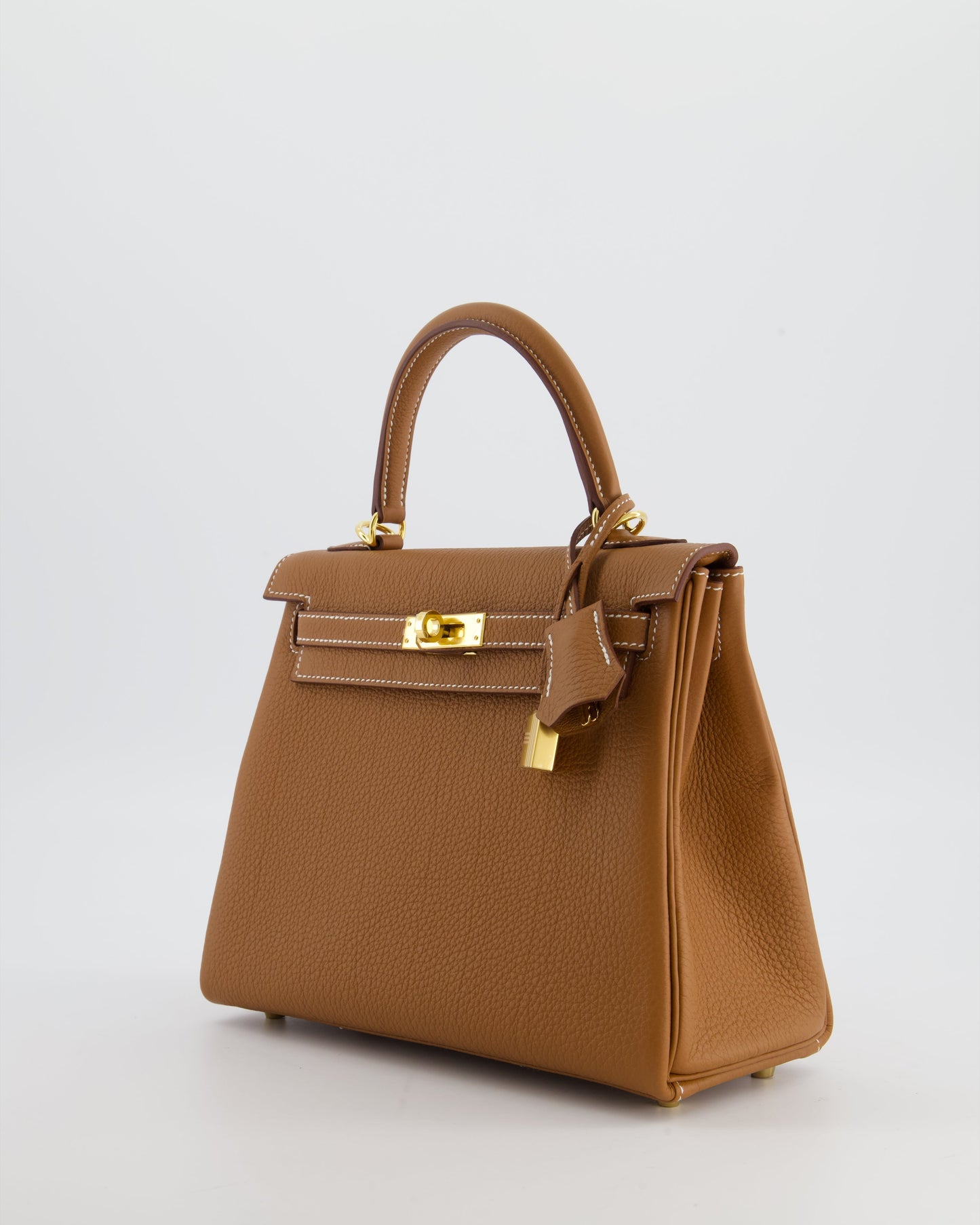 Herm�s Kelly 25 Retourne Bag in Gold Togo Leather with Gold Hardware