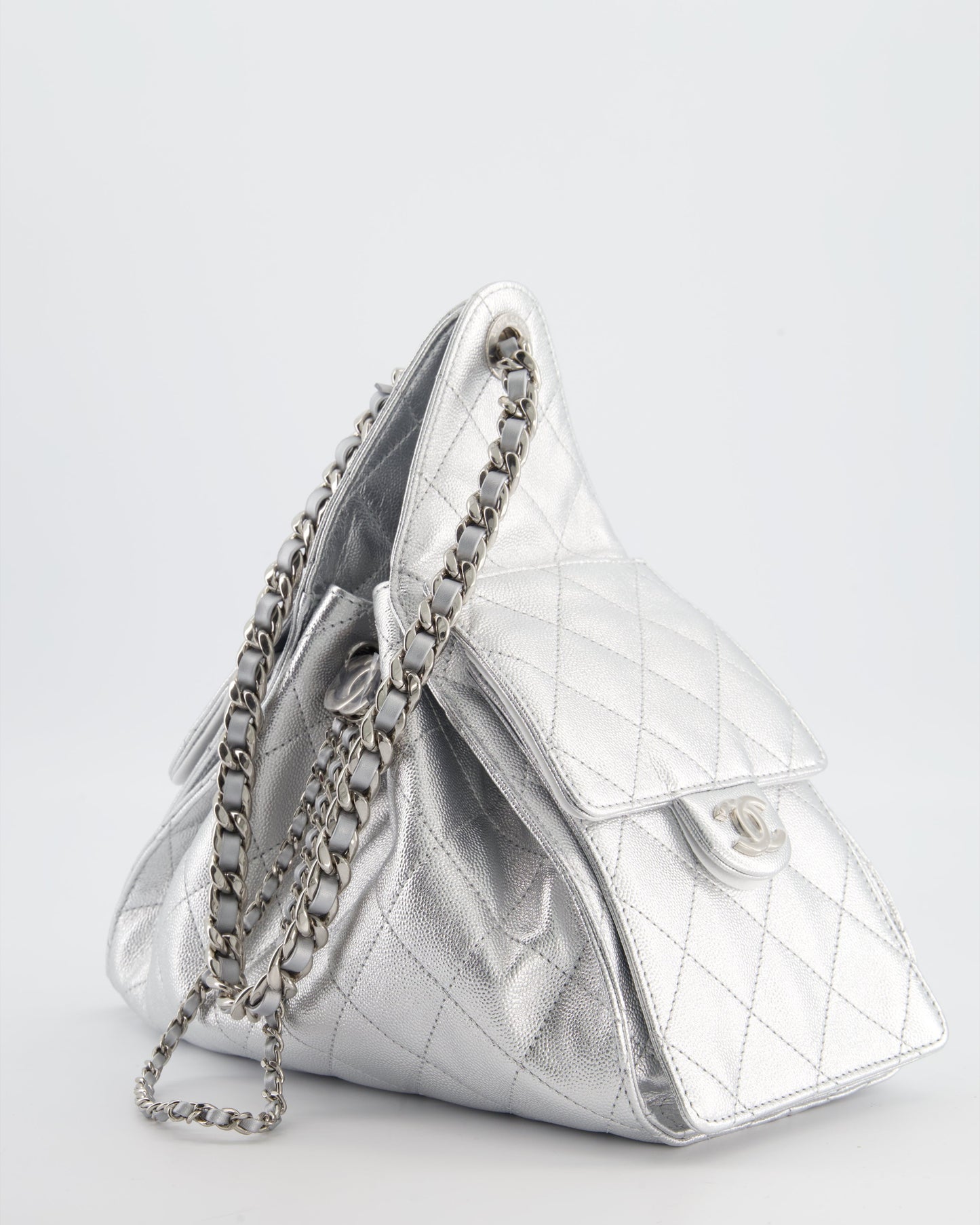 *RARE* Chanel Silver Caviar Leather Small 25 Handbag with Silver Hardware