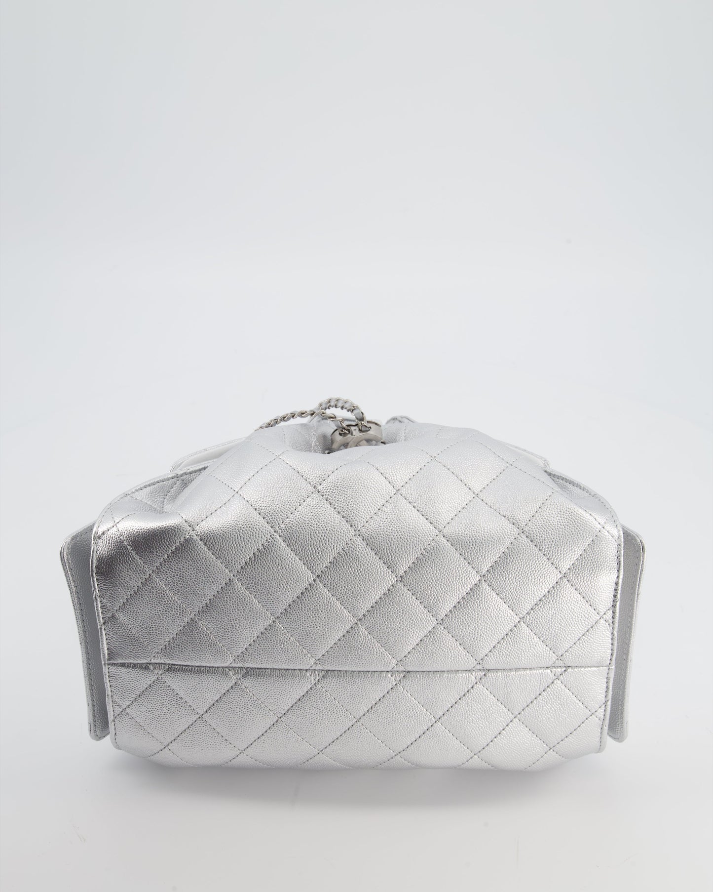*RARE* Chanel Silver Caviar Leather Small 25 Handbag with Silver Hardware