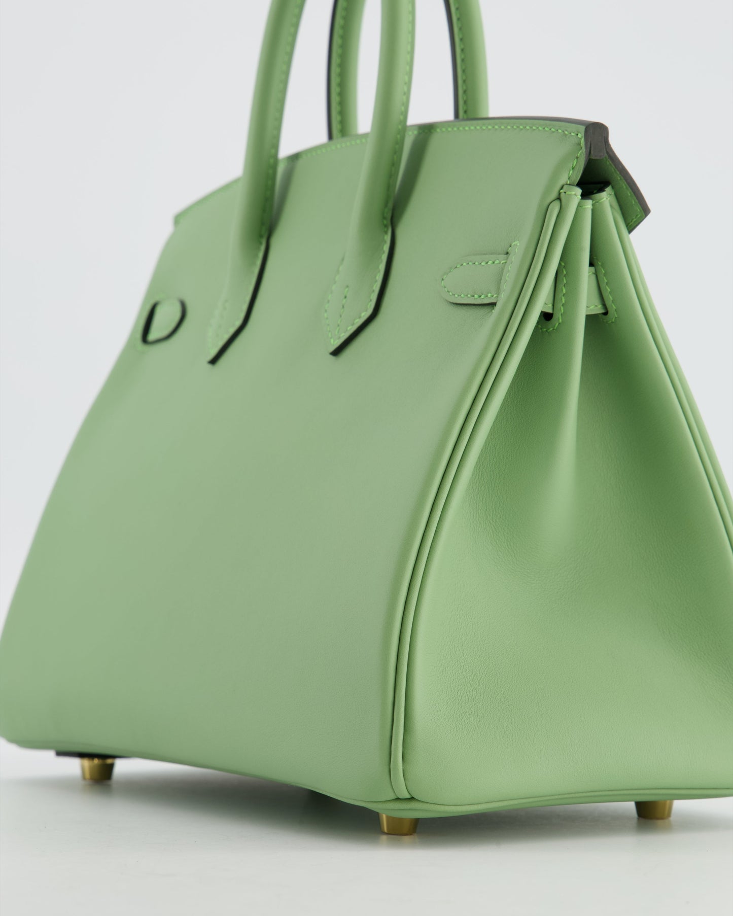 *HOT COLOUR* Herm�s Birkin 25 Retourne Bag in Vert Criquet Swift Leather with Gold Hardware