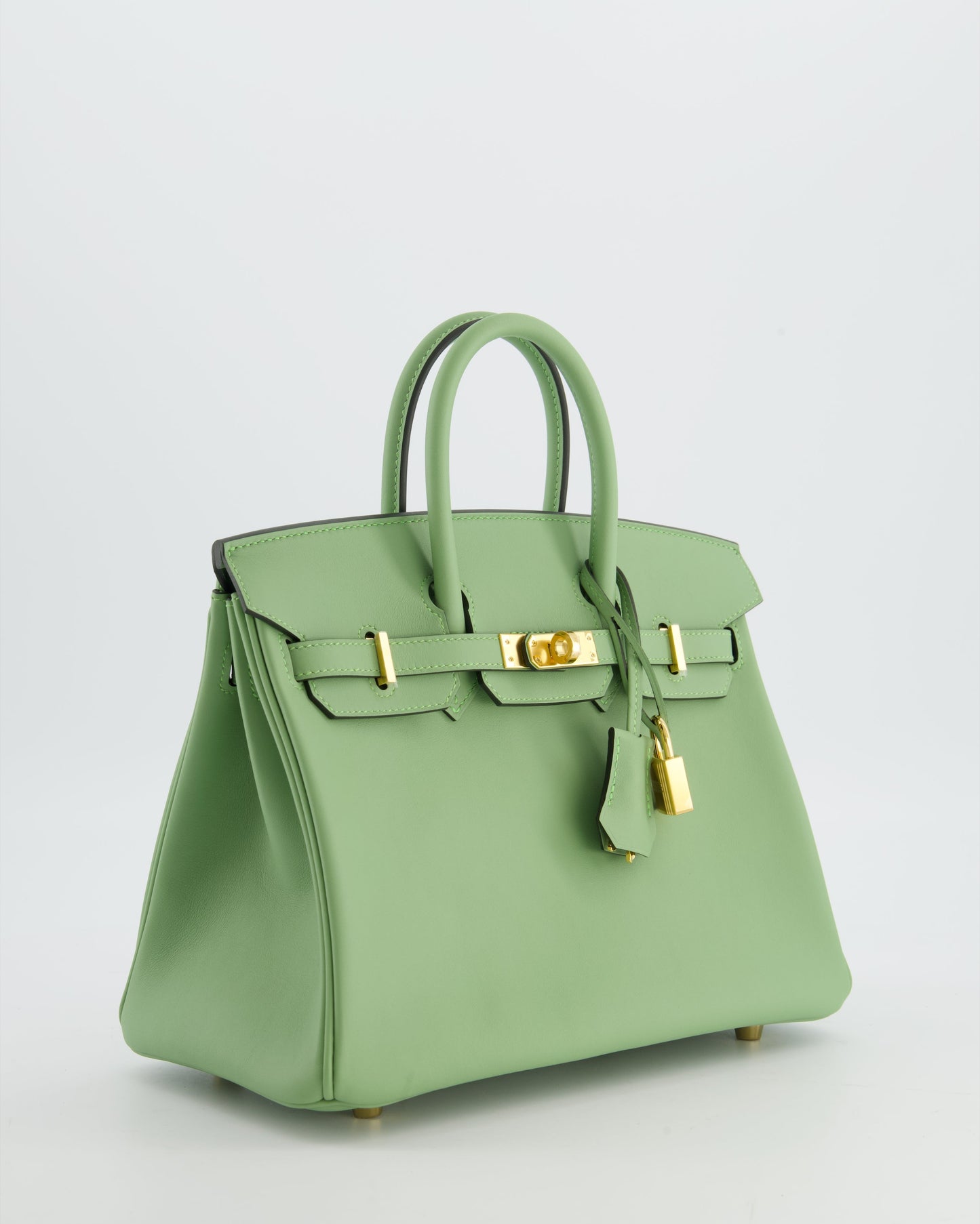 *HOT COLOUR* Herm�s Birkin 25 Retourne Bag in Vert Criquet Swift Leather with Gold Hardware