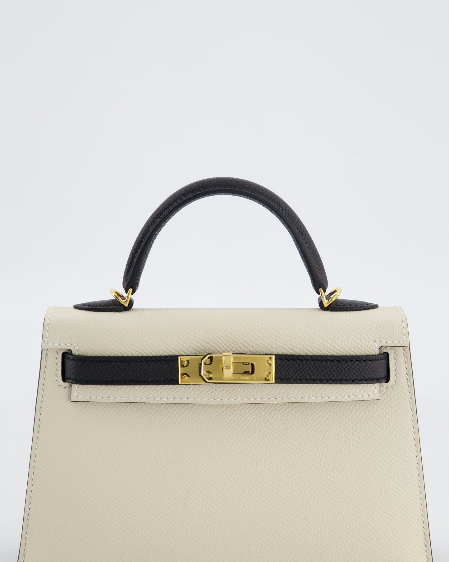 *SUPER RARE* Herm�s HSS Mini Kelly II 20 Bag in Craie & Noir Epsom Leather with Tone On Tone Stitching and Gold Hardware