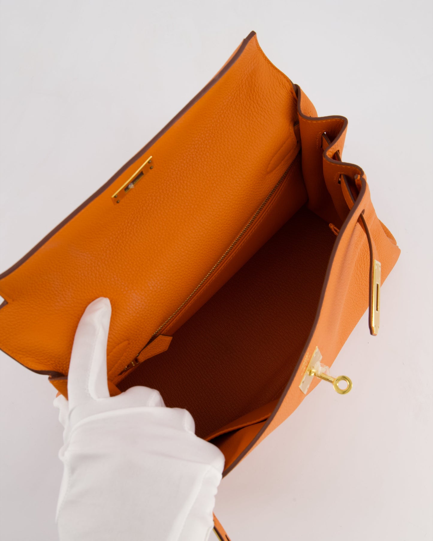 *FIRE PRICE* Herm�s Kelly Bag 28 Retourne in Orange Togo Leather with Gold Hardware