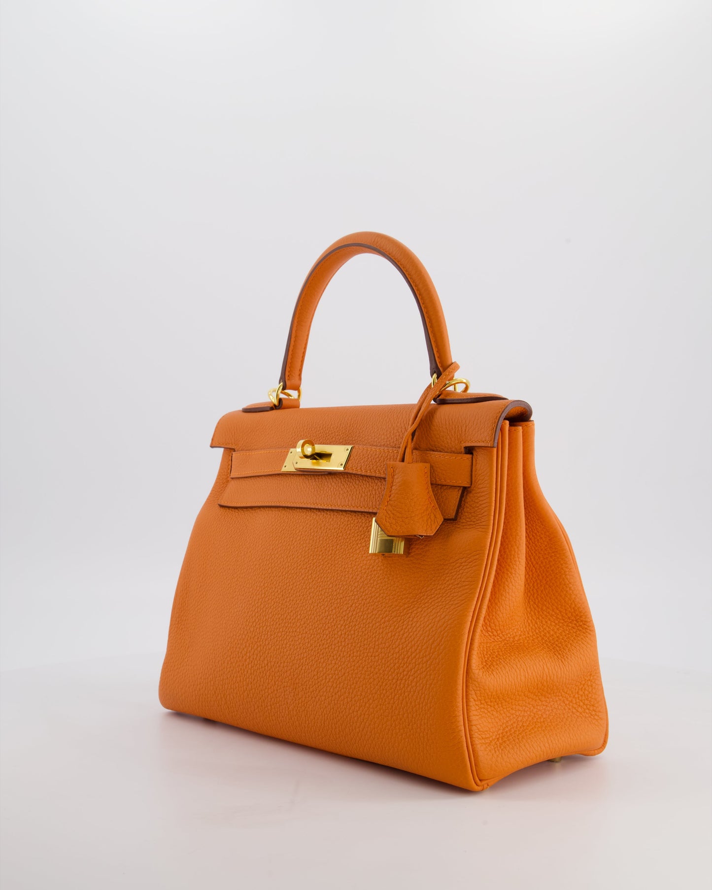 *FIRE PRICE* Herm�s Kelly Bag 28 Retourne in Orange Togo Leather with Gold Hardware