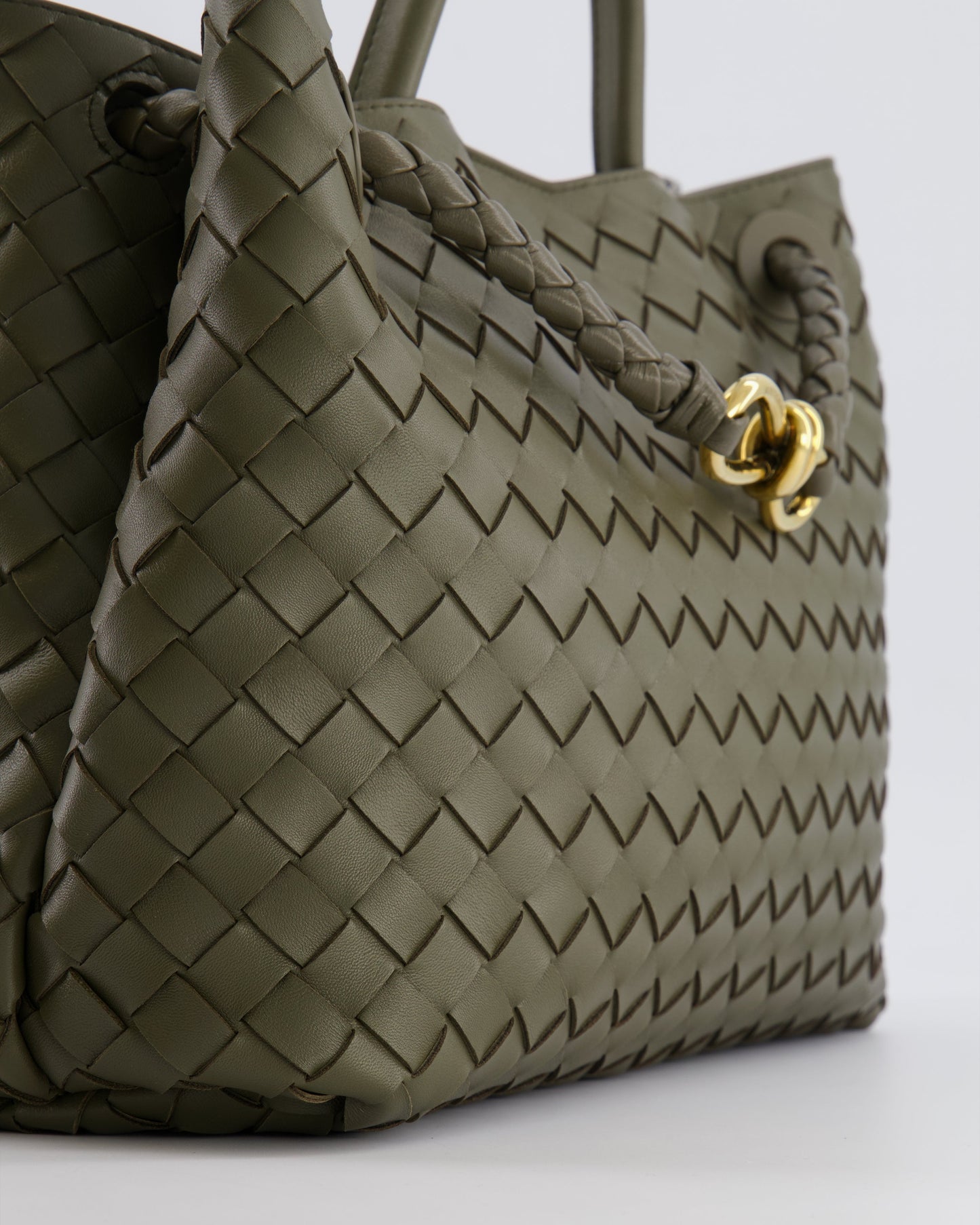Bottega Veneta Medium Andiamo Bag in Khaki Intrecciato Leather with Gold Hardware RRP £4,250