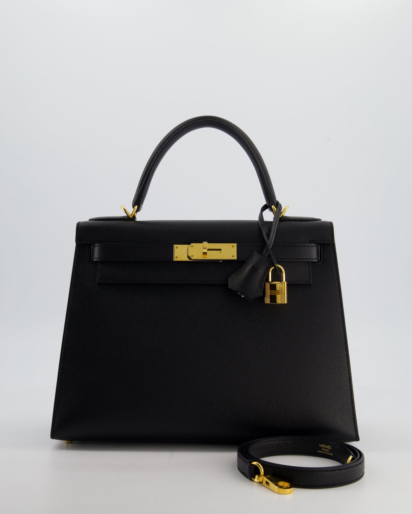*HOT* Herm�s Kelly 28 Sellier Bag in Noir Epsom Leather with Gold Hardware