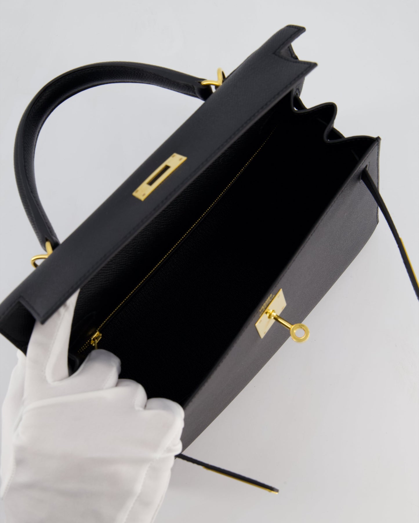*HOT* Herm�s Kelly 28 Sellier Bag in Noir Epsom Leather with Gold Hardware