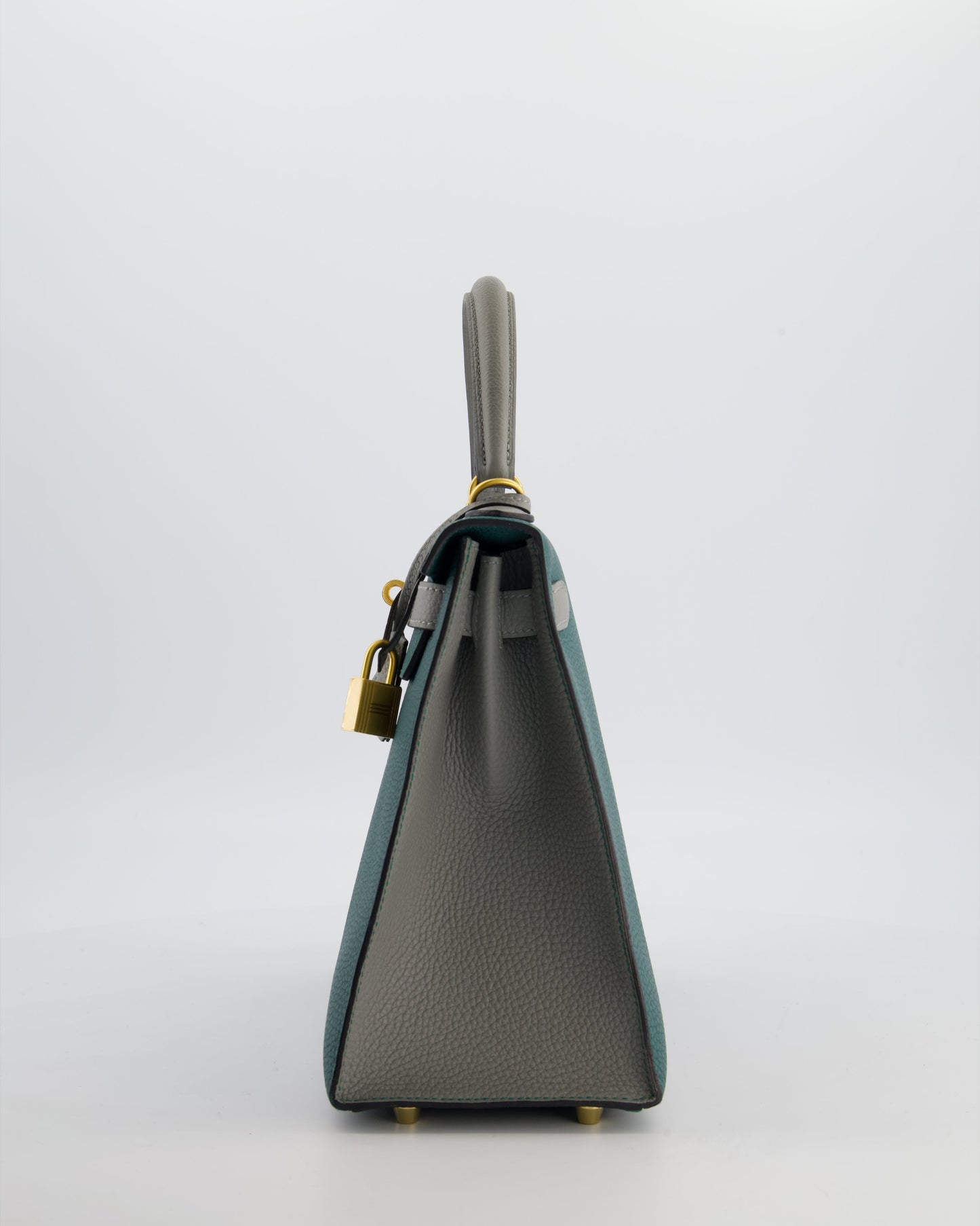 Herm�s HSS Kelly 28 Sellier Bag in Malachite and Gris Mouette Togo Leather with Brushed Gold Hardware