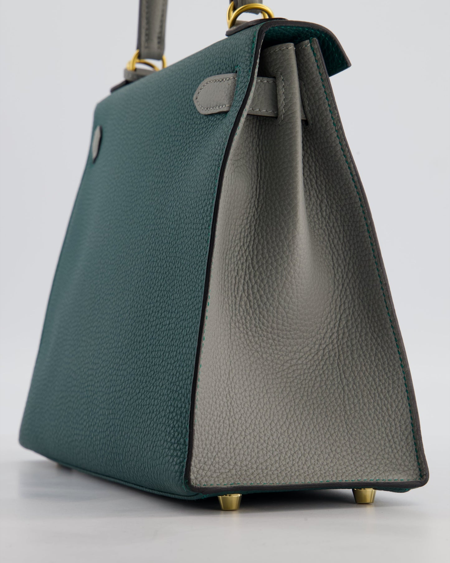 Herm�s HSS Kelly 28 Sellier Bag in Malachite and Gris Mouette Togo Leather with Brushed Gold Hardware