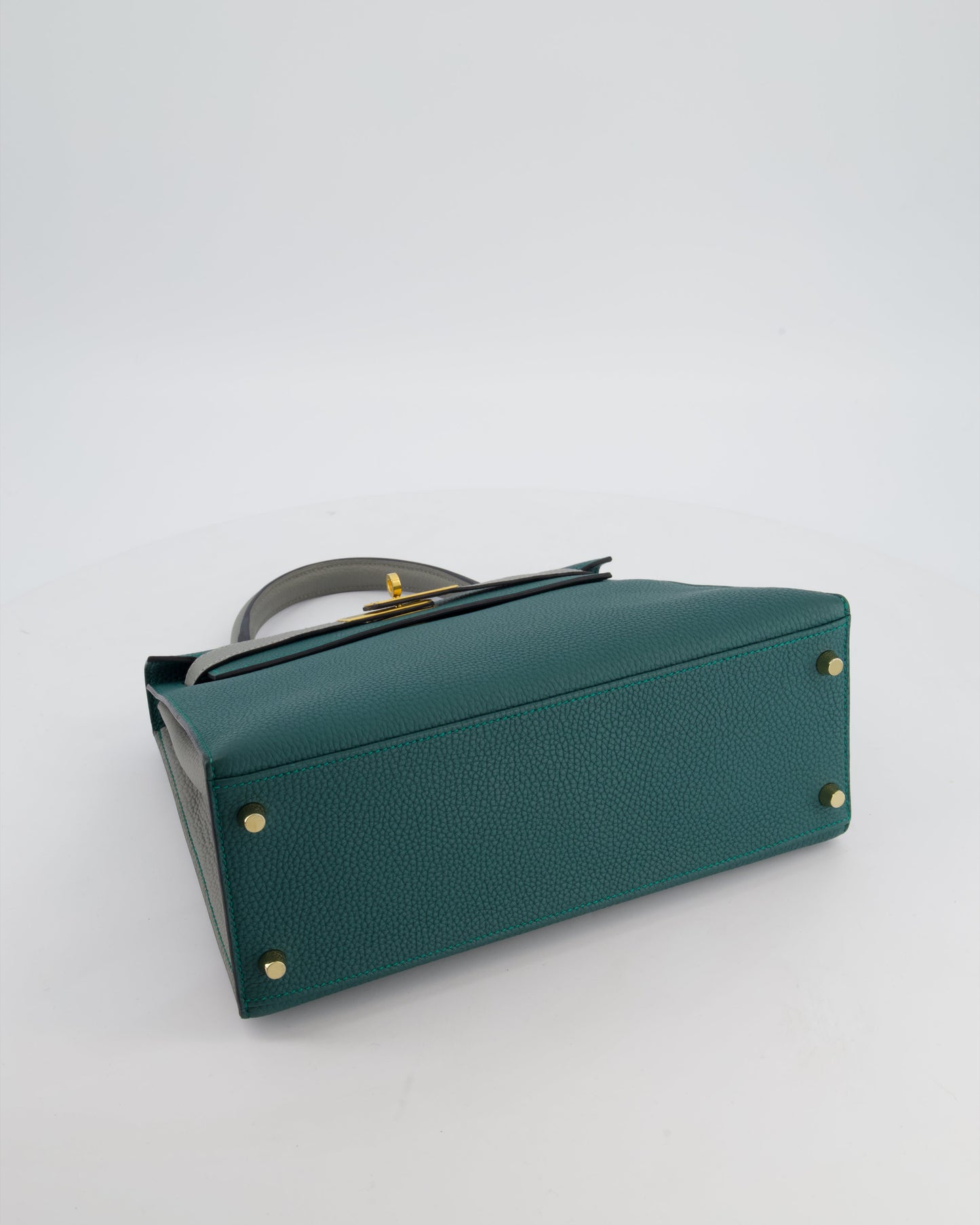 Herm�s HSS Kelly 28 Sellier Bag in Malachite and Gris Mouette Togo Leather with Brushed Gold Hardware