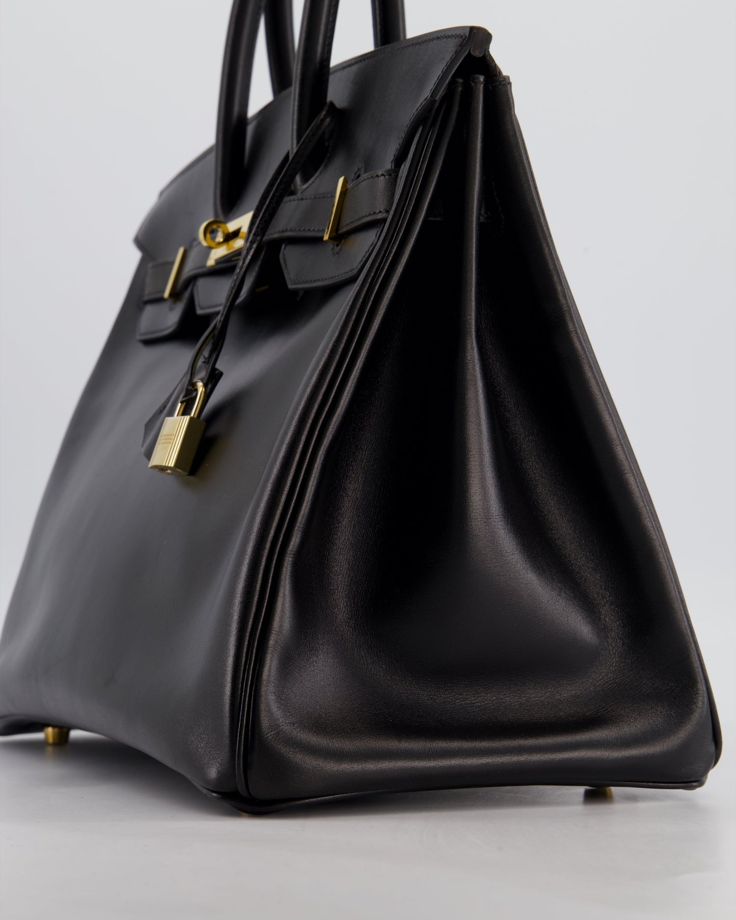 *SUPER RARE* Hermès Birkin 35cm Bag in Black Box Leather with Gold Hardware