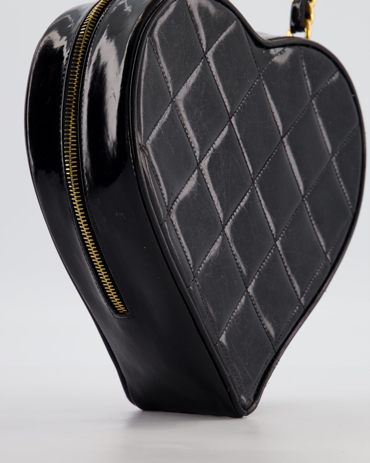*RARE COLLECTORS ITEM* Chanel 1995   Black Heart Vanity Bag with White CC Logo and Gold Chain Handle Detail