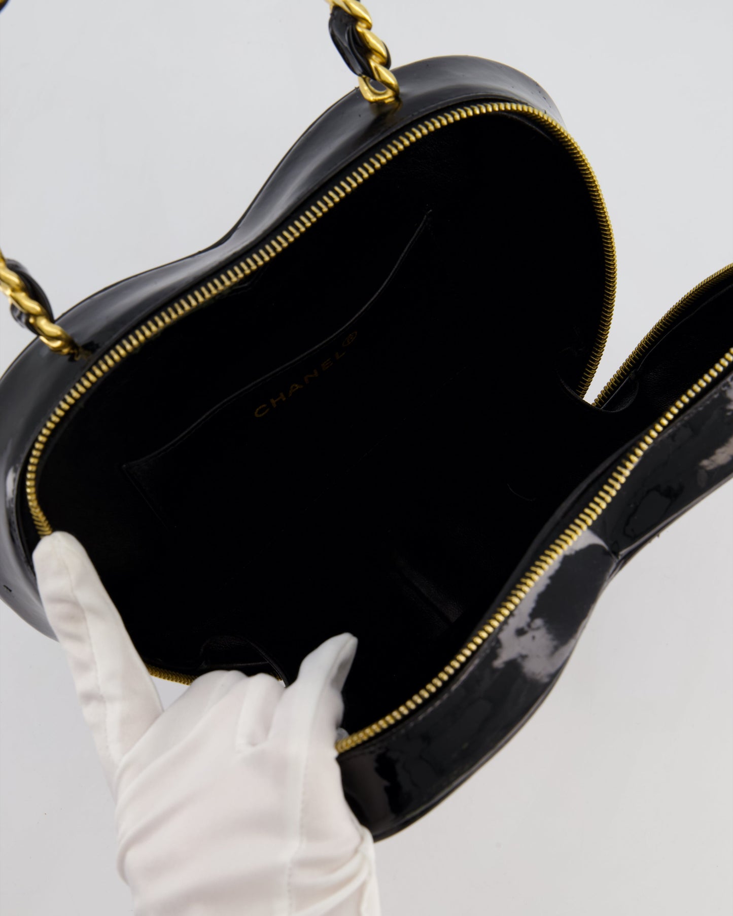 *RARE COLLECTORS ITEM* Chanel 1995   Black Heart Vanity Bag with White CC Logo and Gold Chain Handle Detail