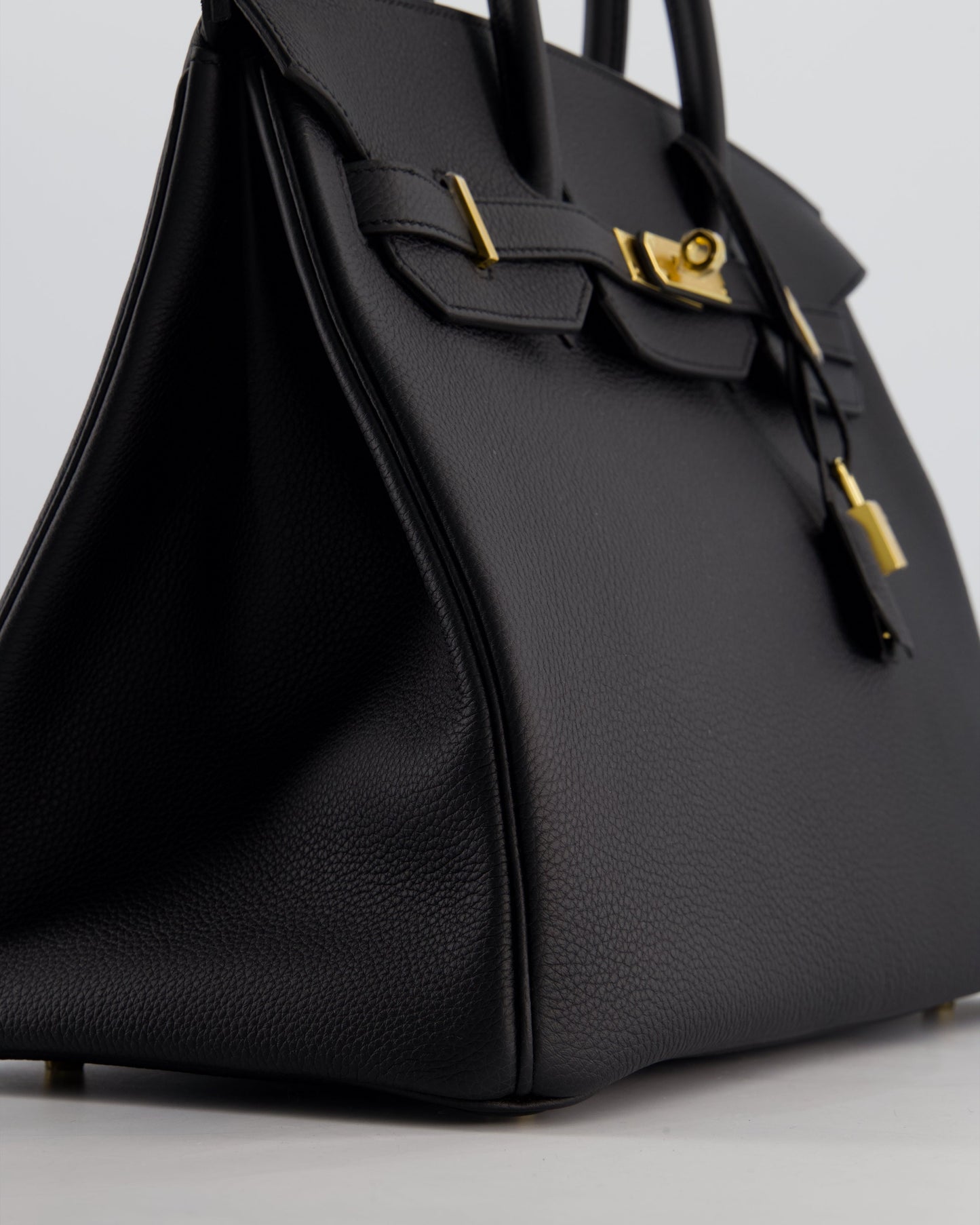 Hermès Birkin 35 Retourne Bag in Noir Togo Leather with Gold Hardware