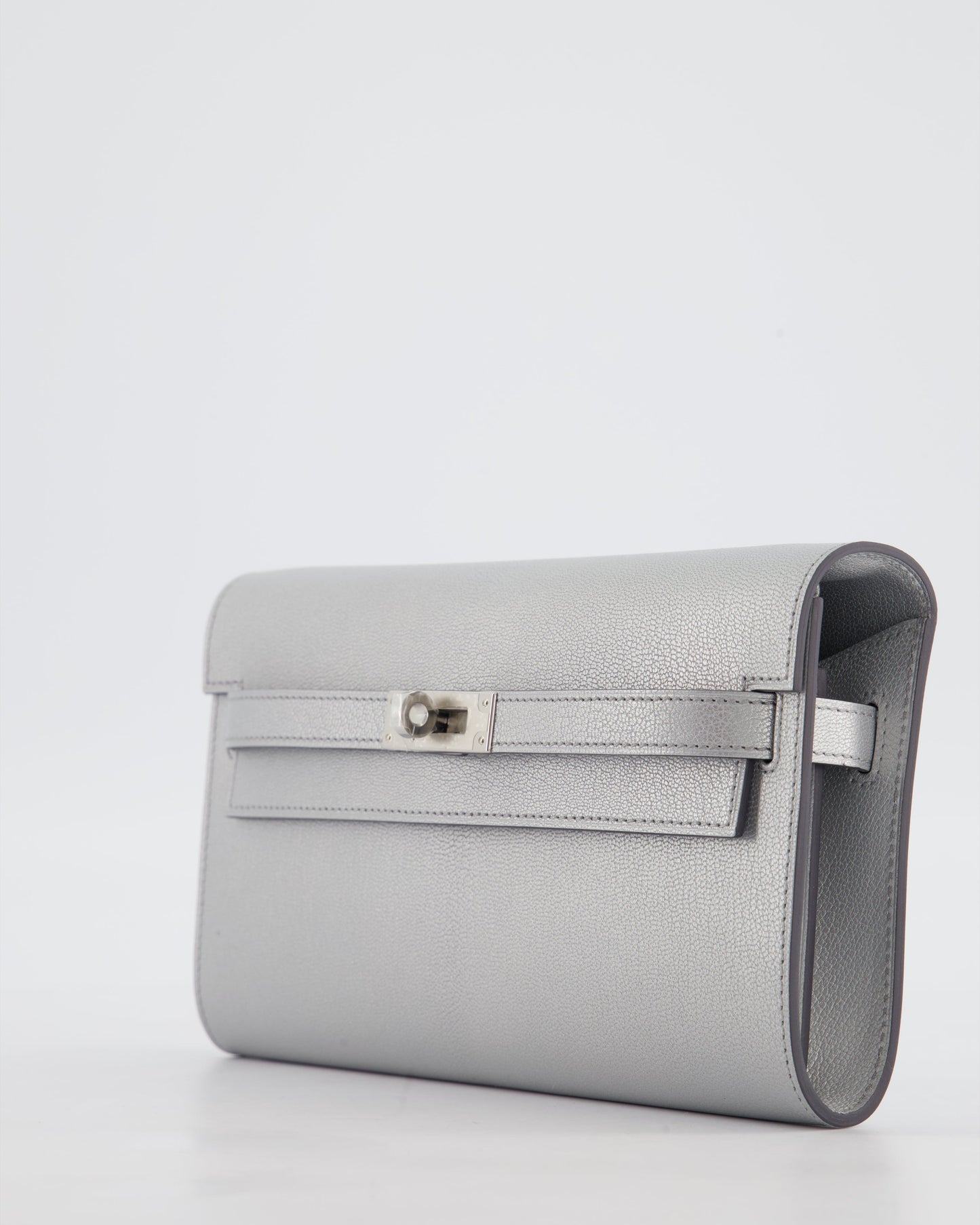 *SUPER RARE* Herm�s Kelly To Go Bag in Argent Chevre Chamkila Leather with Palladium Hardware