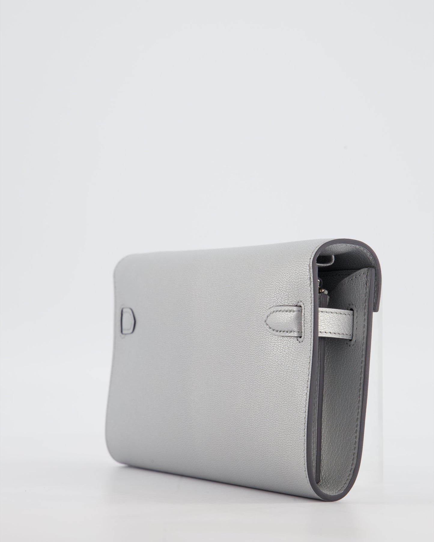 *SUPER RARE* Herm�s Kelly To Go Bag in Argent Chevre Chamkila Leather with Palladium Hardware