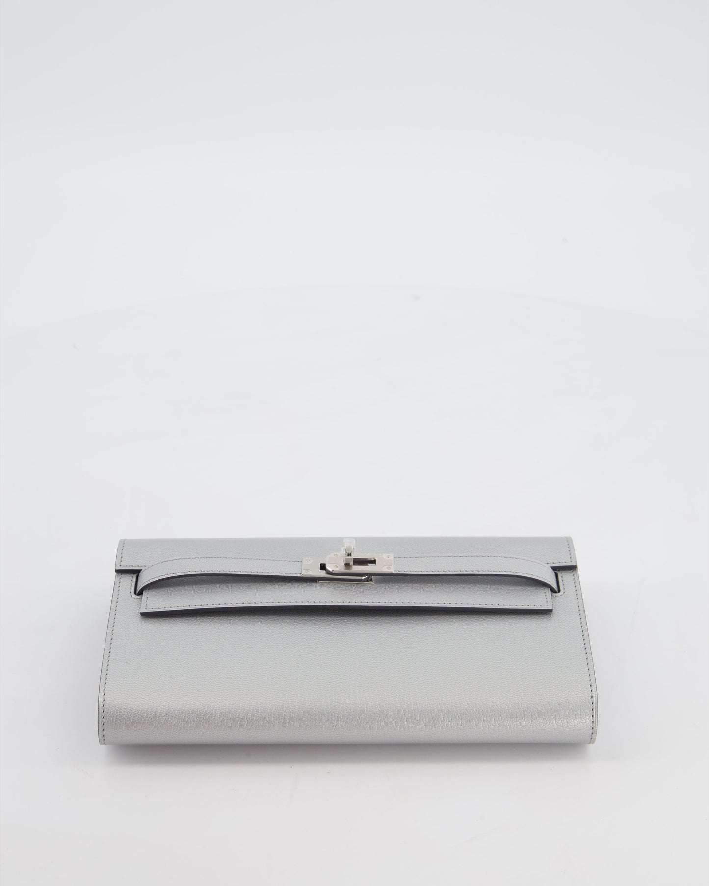 *SUPER RARE* Herm�s Kelly To Go Bag in Argent Chevre Chamkila Leather with Palladium Hardware