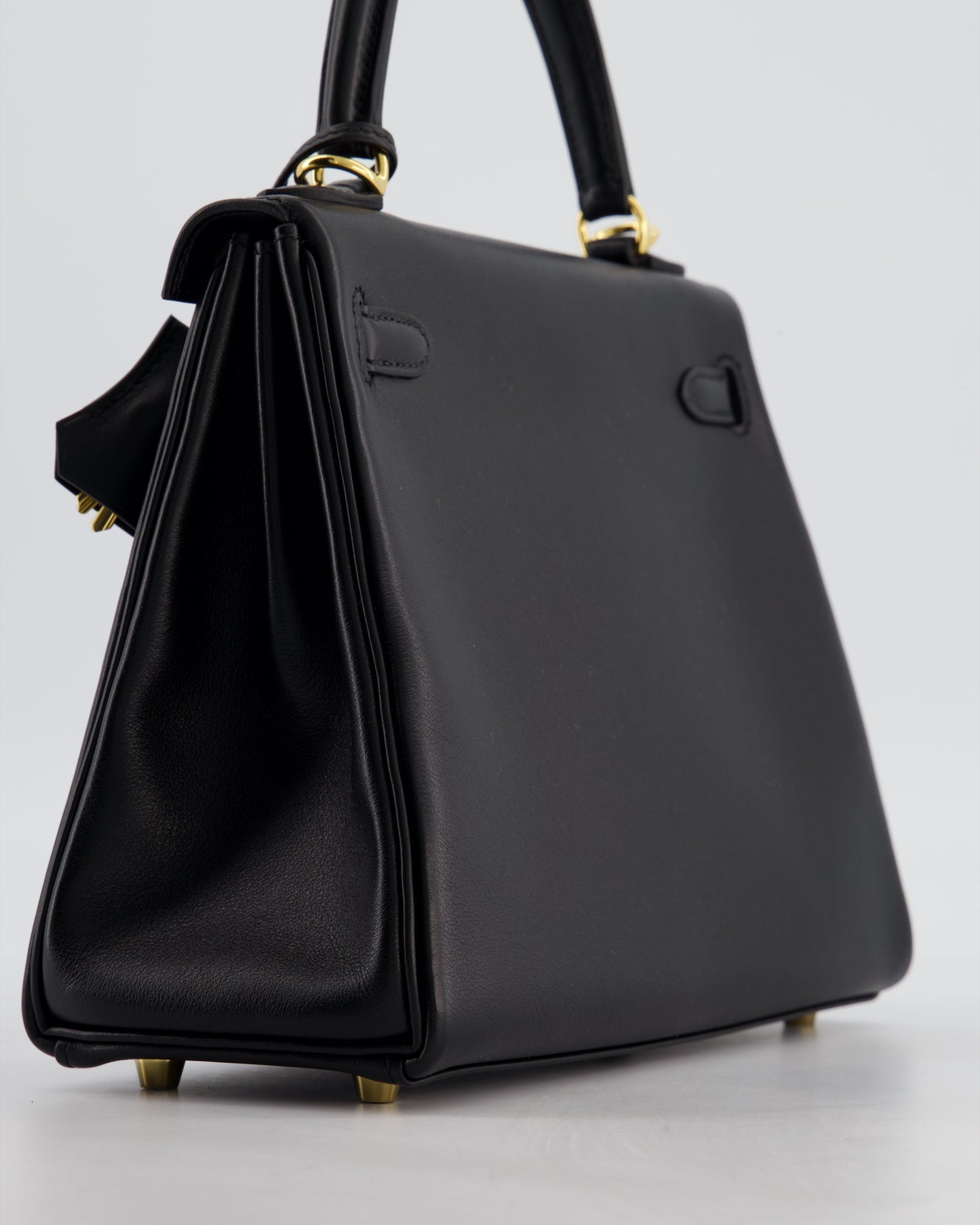 *RARE* Herm�s Black Kelly 25 Retourne Bag in Cheri Leather with Gold Hardware