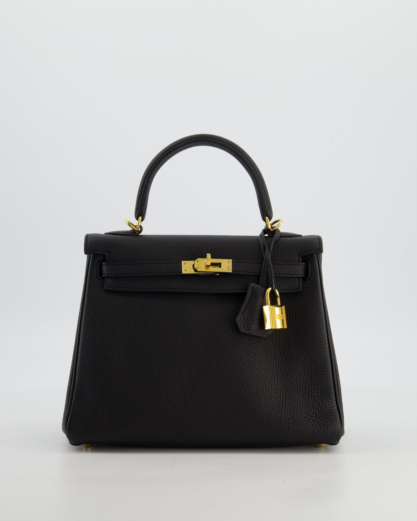 *FIRE PRICE* Herm�s Kelly 25 Retourne Bag in Noir Togo Leather with Gold Hardware