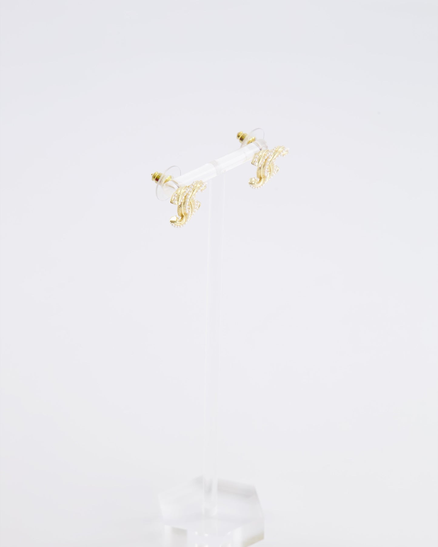 Chanel 24A Champagne Gold Textured CC Logo Small Earrings with Pearls