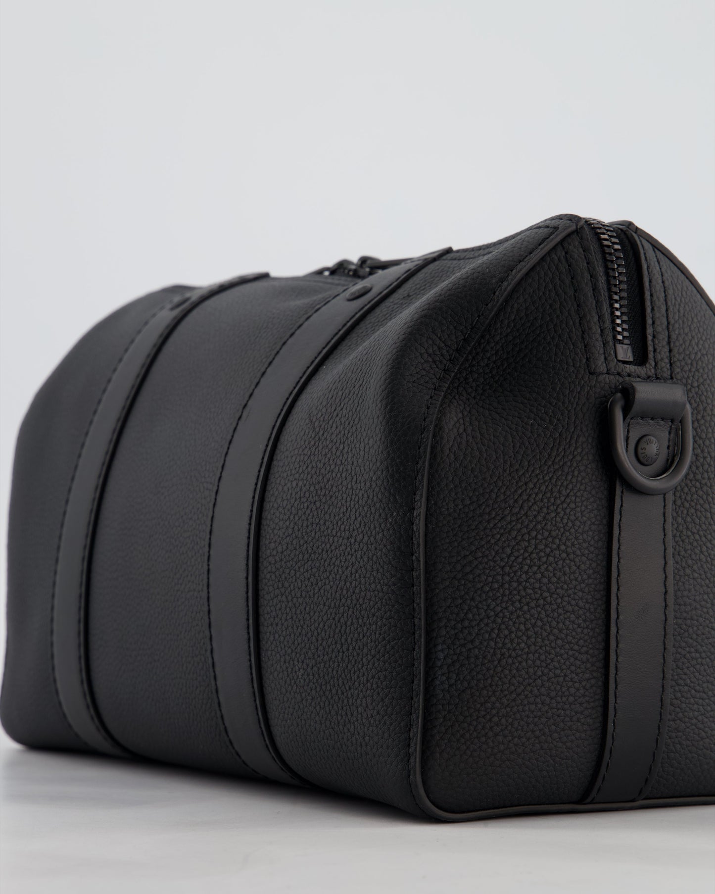 *FIRE PRICE* Louis Vuitton Aerogram City Keepall Shoulder Bag in Black Grained Leather