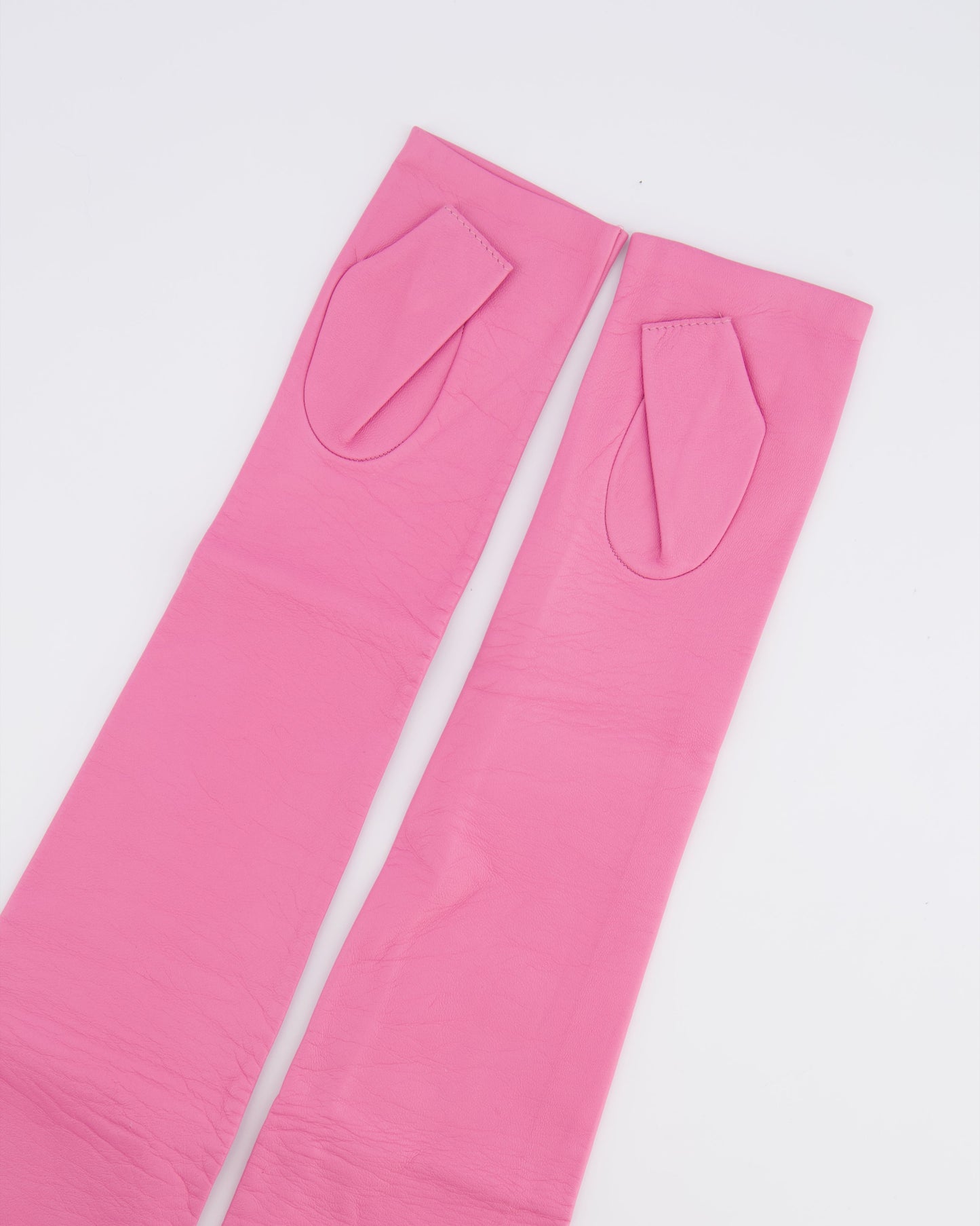 Chanel 18K Pink Lambskin Leather Long Mitten Gloves with Gold CC Logo Details Size 6 1/2cm