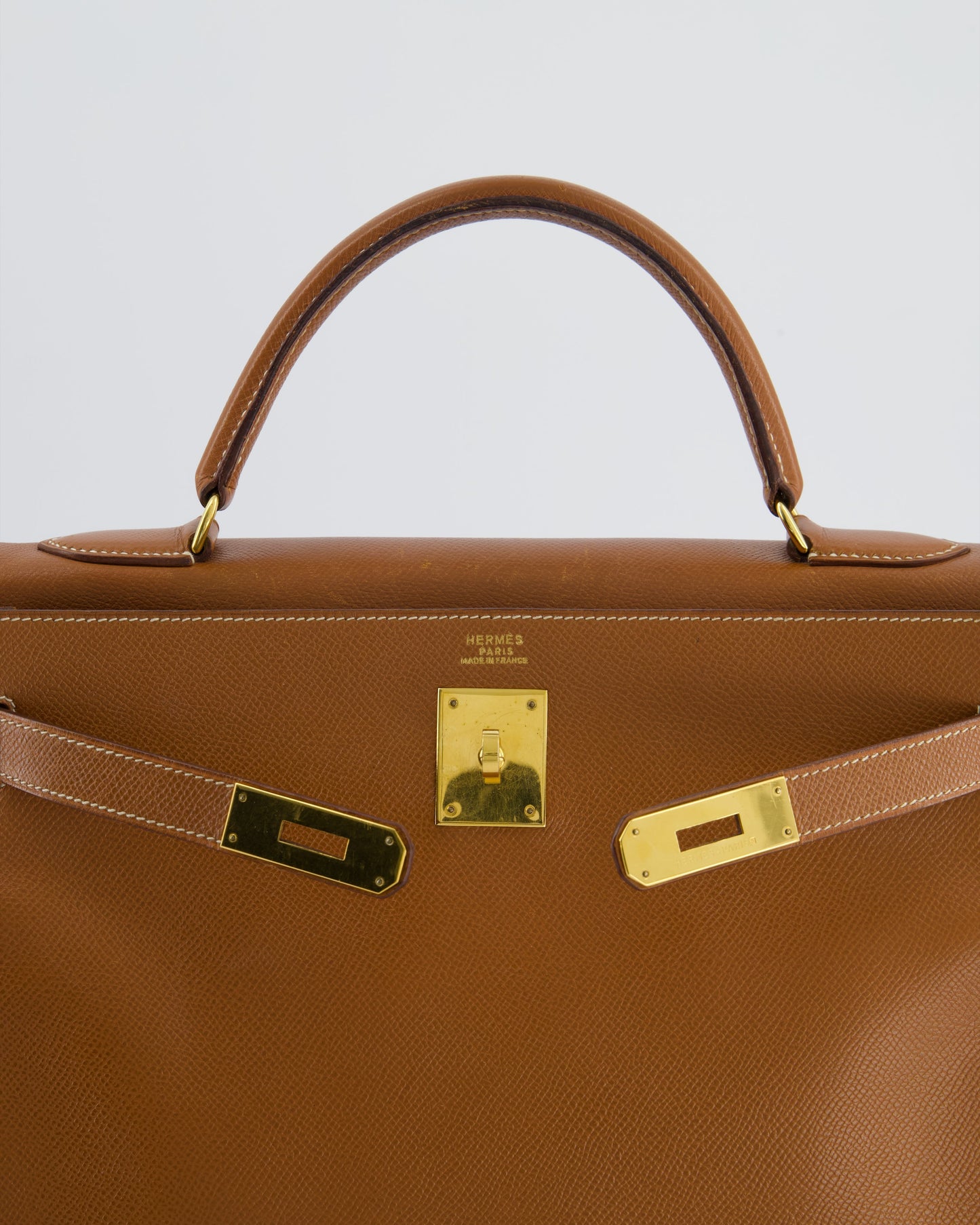 Herm�s   Kelly 32 Bag in Gold Courchevel Leather with Gold Hardware