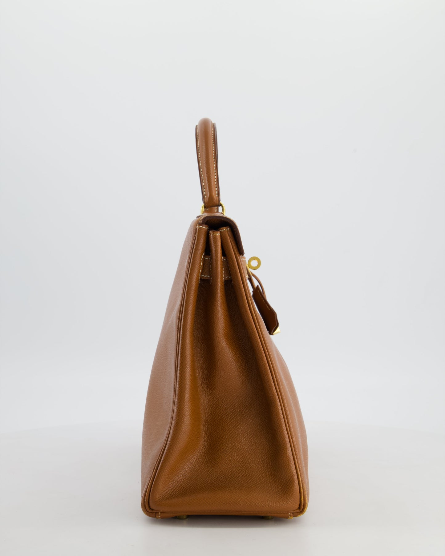 Herm�s   Kelly 32 Bag in Gold Courchevel Leather with Gold Hardware