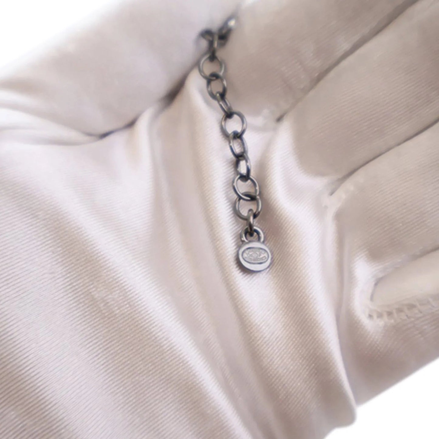 Silver Chanel CC Ruthenium Plated Logo Chain Choker Necklace