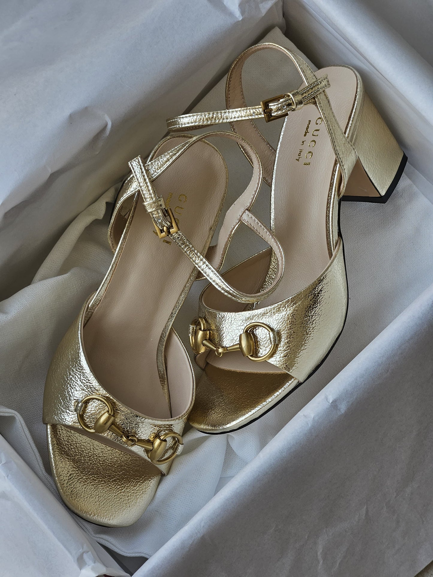 GUCCI