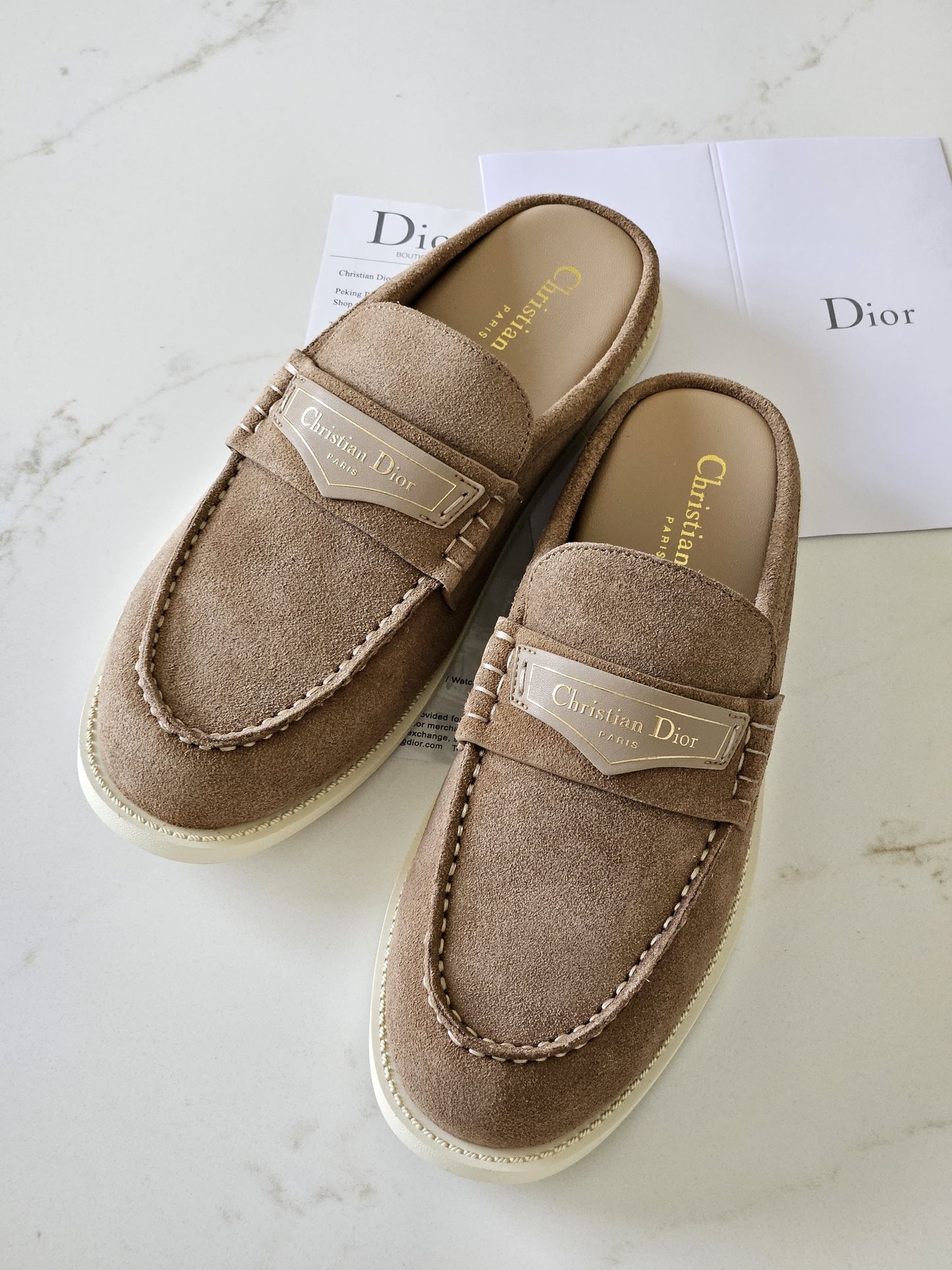 DIOR