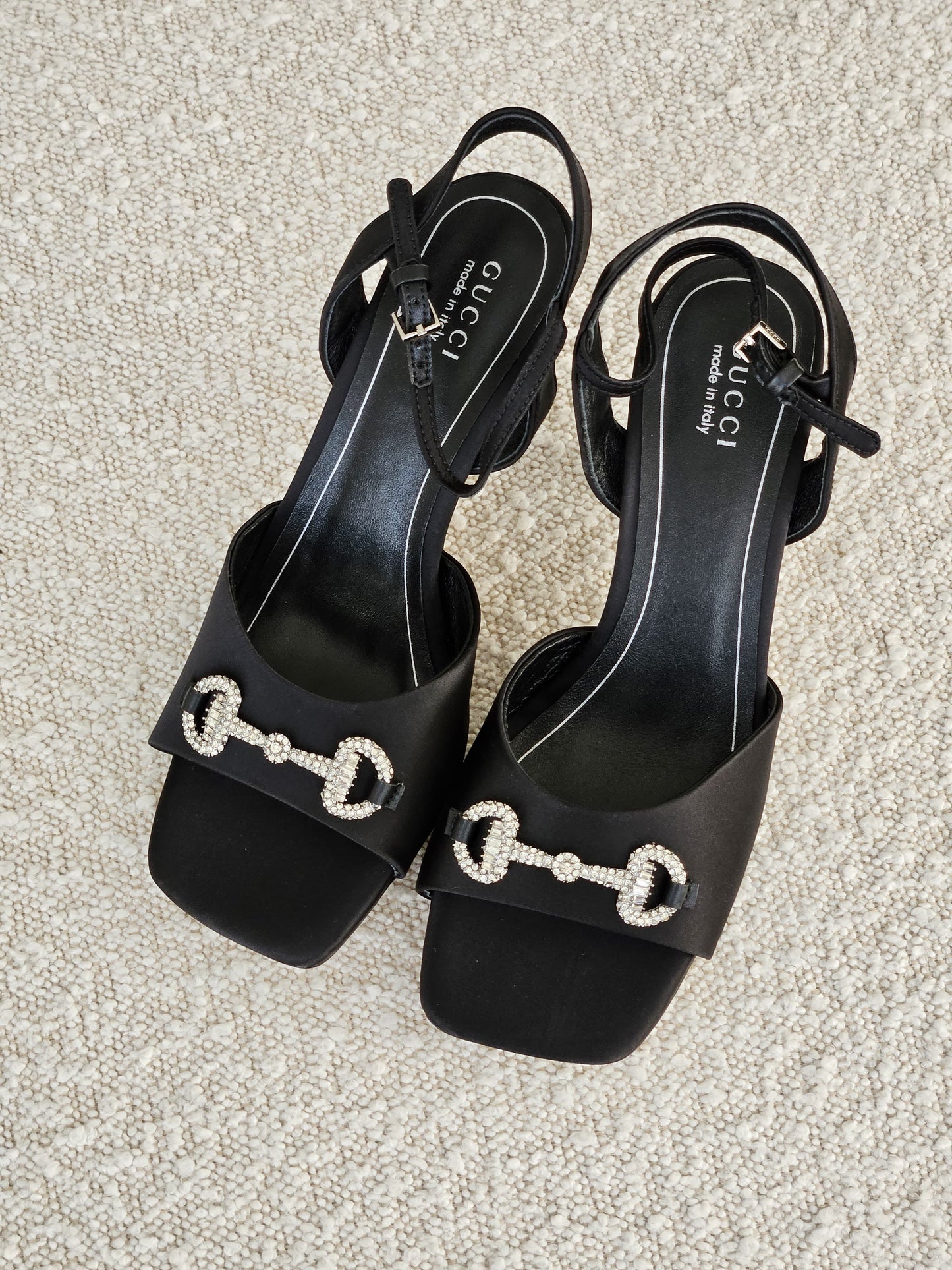 GUCCI