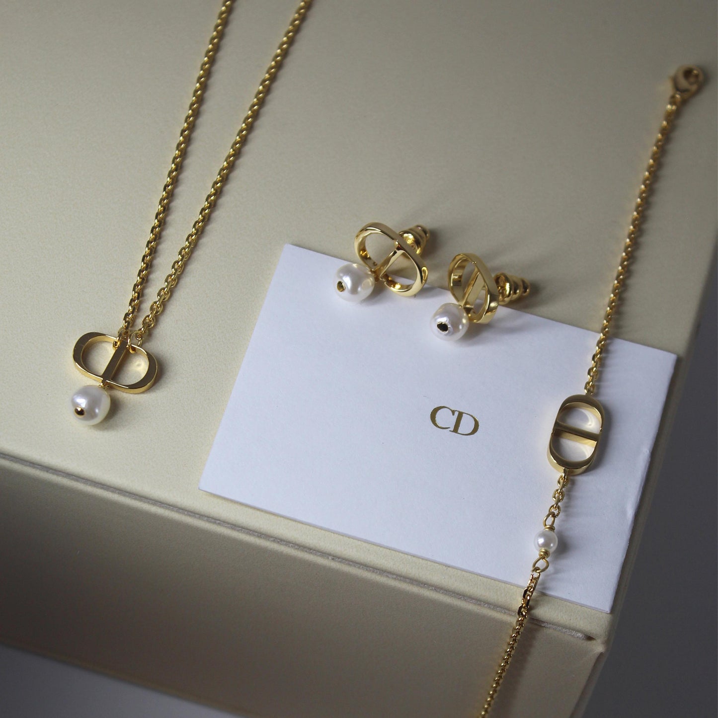 DIOR(Set)