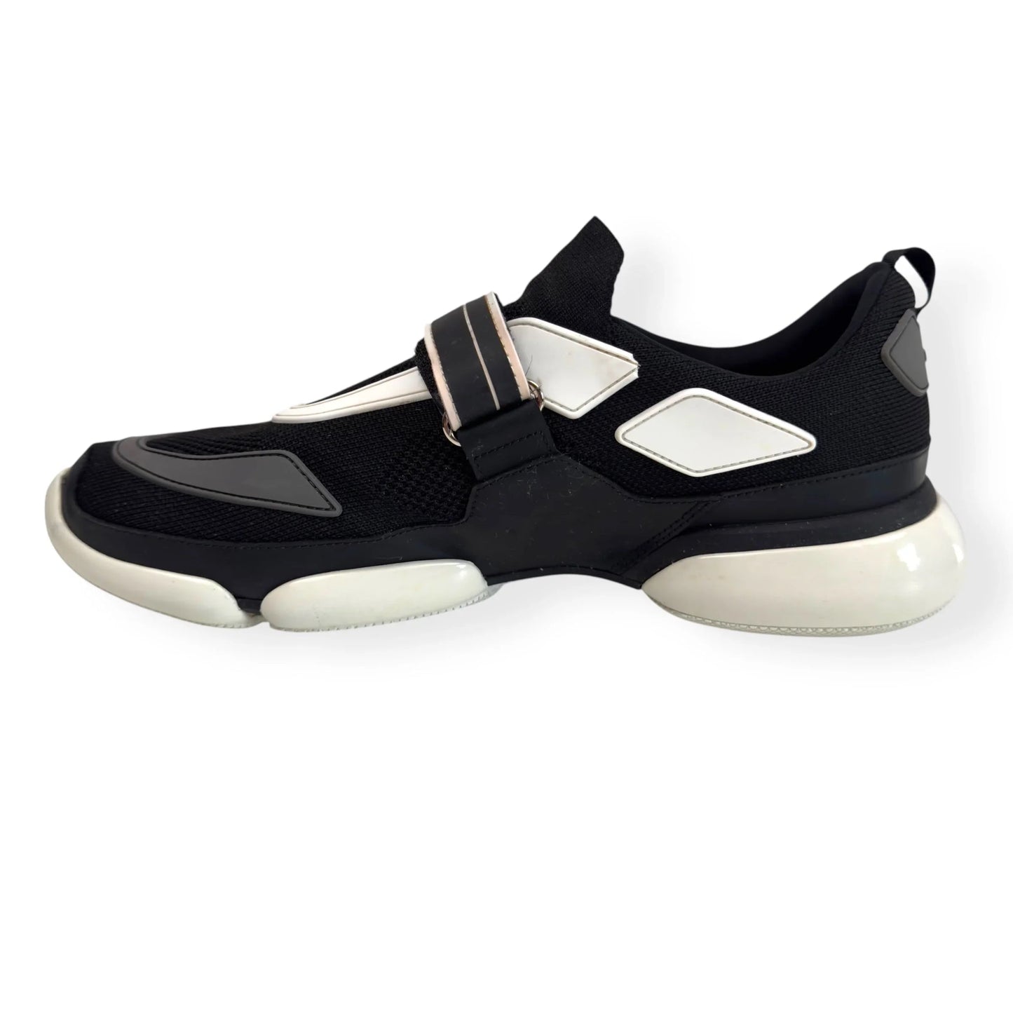 PRADA CLOUDBUST SNEAKER BLACK / WHITE UK9