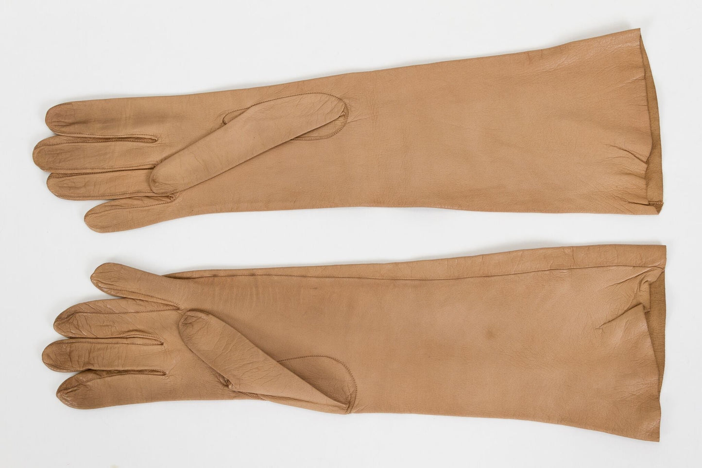 Hermes Beige Lambkin Long   Gloves