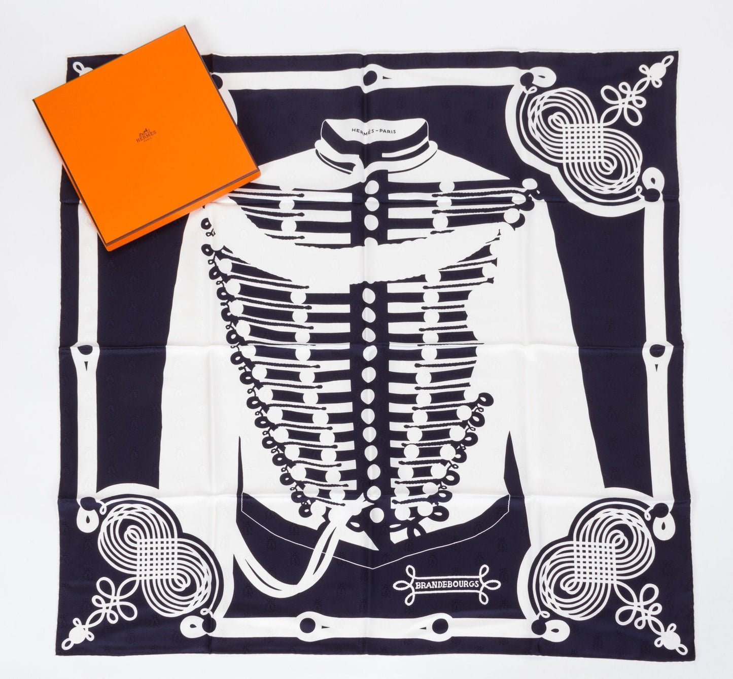 Hermes Lim. Ed Navy Brandebourgs Scarf