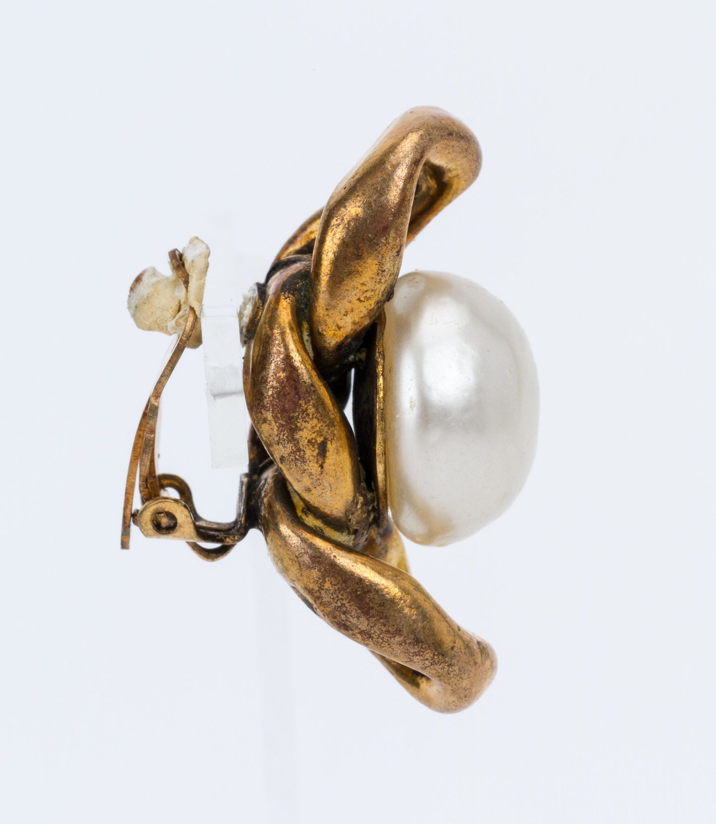 Chanel 70s Pearl Chain Clip Earrings