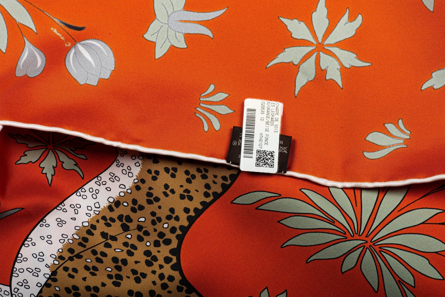 Hermes NIB Orange Guepards Silk Stole
