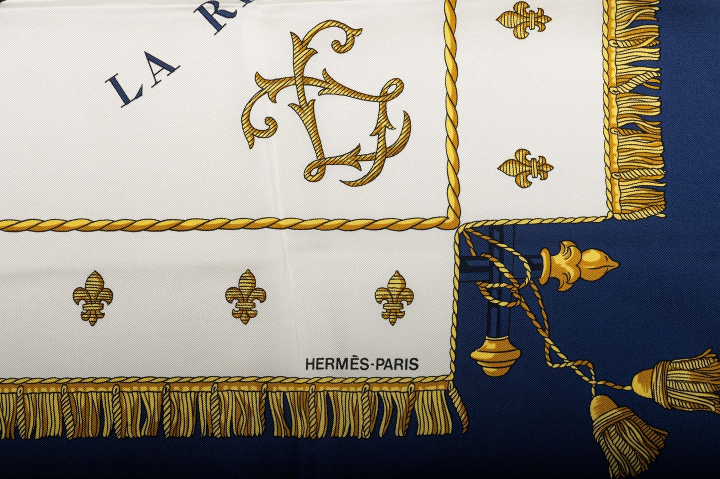 Hermes Vue de la Carrosse Silk Scarf
