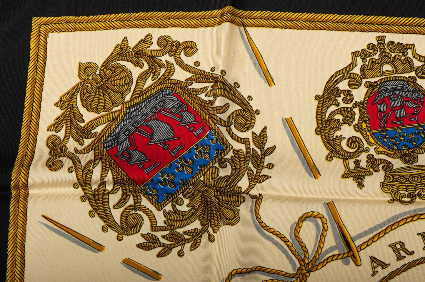 Hermes Preloved Les Armes De Paris Scarf