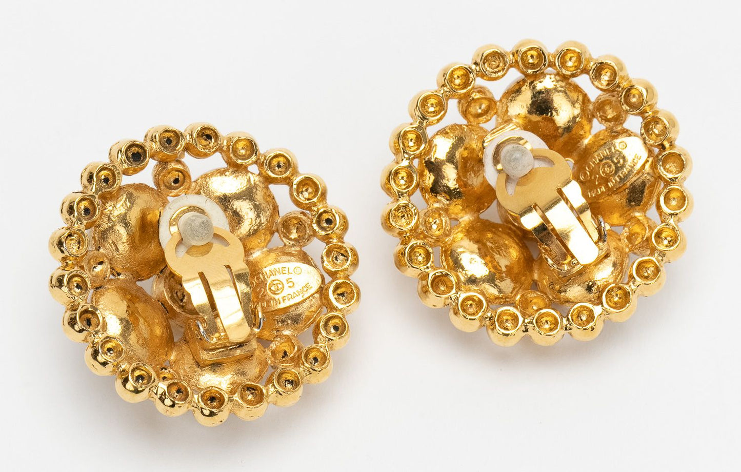 Chanel 80s   Flower Pearl Earrings