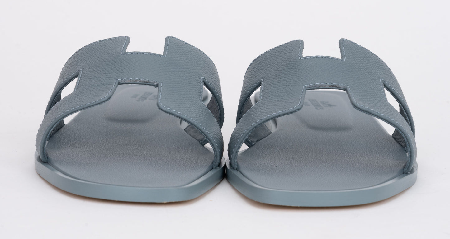 Hermes BNIB Celeste Epsom Oran Sandals
