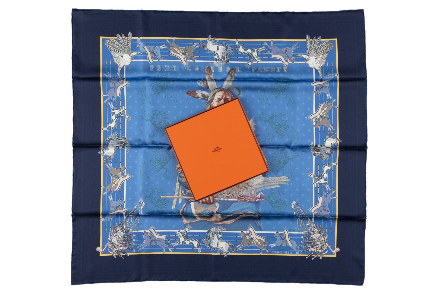 Hermes New "Pani la Shar Pawnee" Scarf