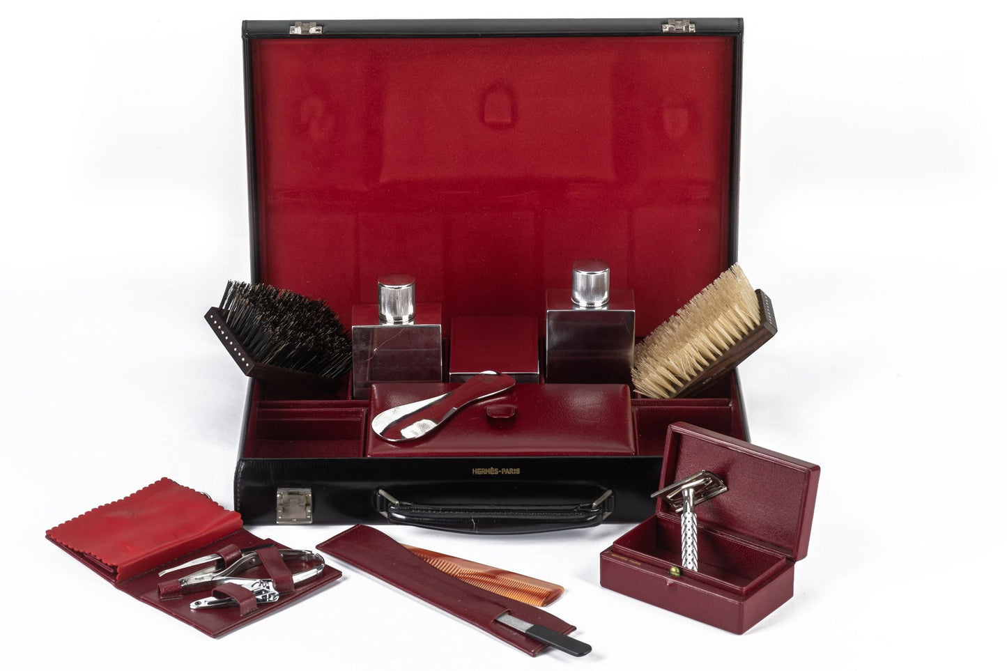 Hermes   Vanity Case in Burgundy