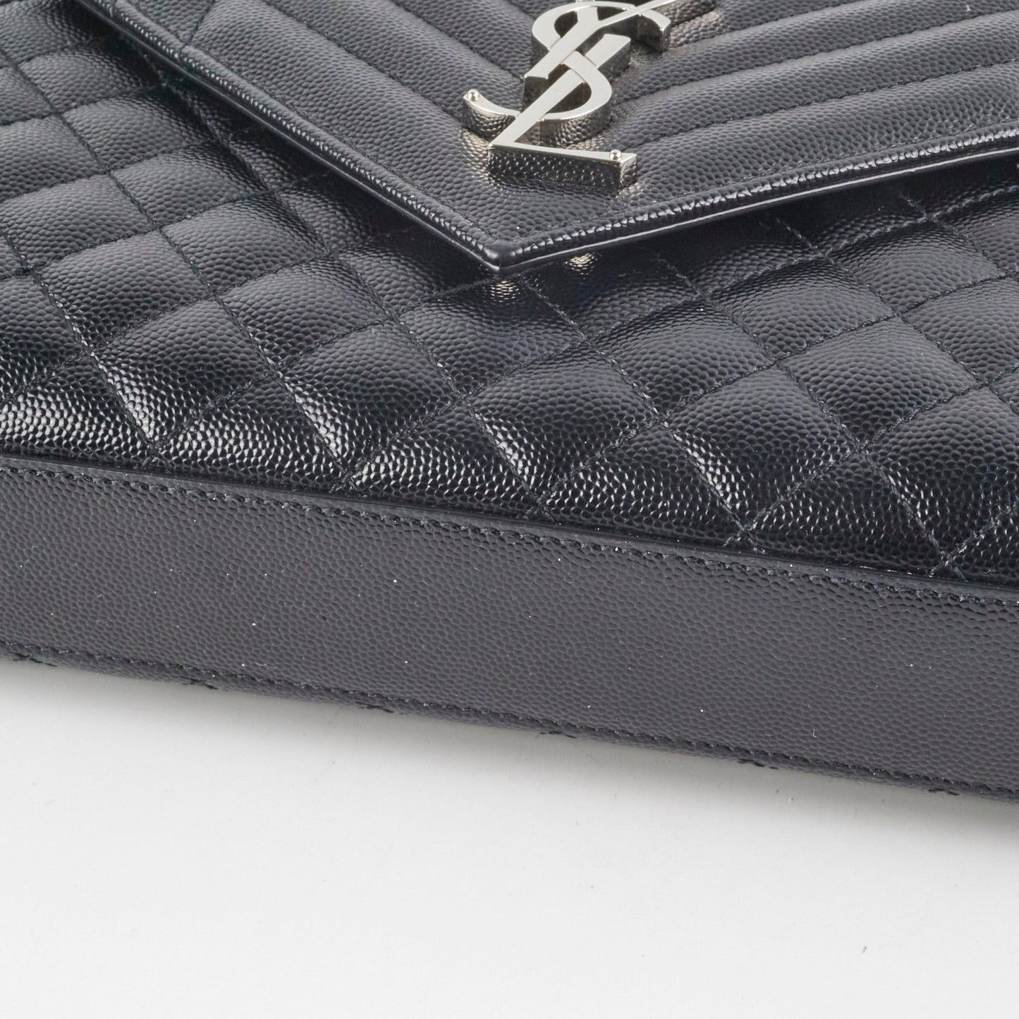 Saint Laurent Envelope Medium Black